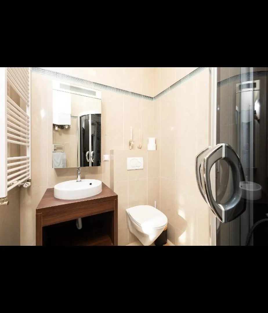 Crystal Apartment וינה 0*,  אוסטריה