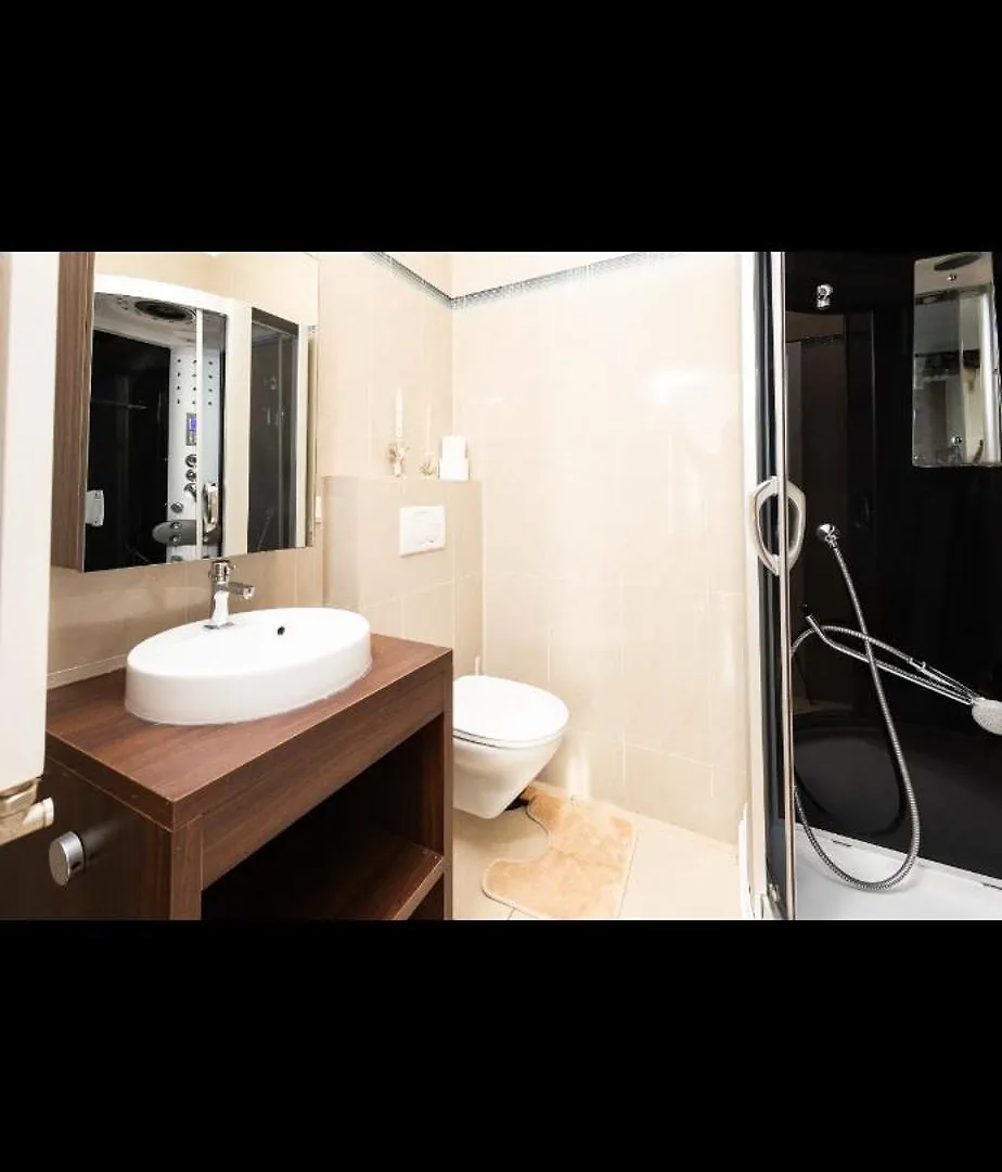 Crystal Apartment Viyana