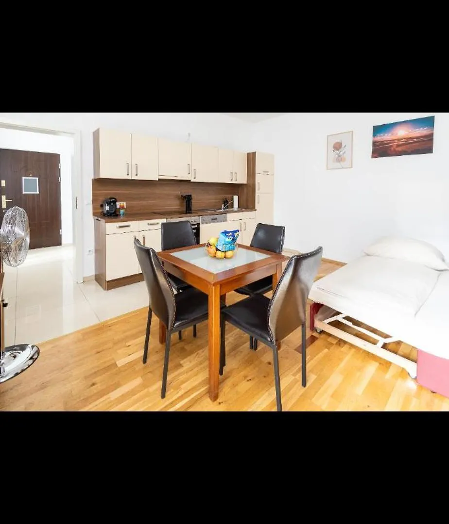 Crystal Apartment Viyana Avusturya